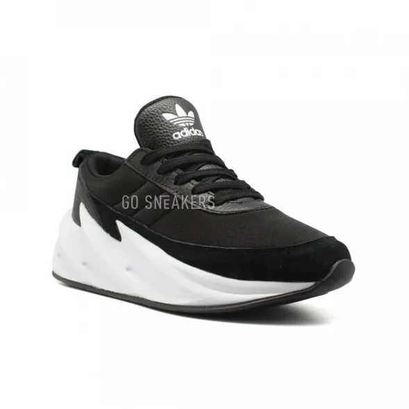 Женские кроссовки Adidas Shark Black