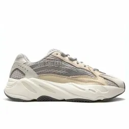 Adidas Yeezy Boost 700 V2 Cream
