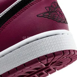 Nike Air Jordan 1 Low Noble Red