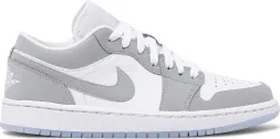Женские кроссовки Nike Wmns Air Jordan 1 Low &#039;White Wolf Grey&#039;