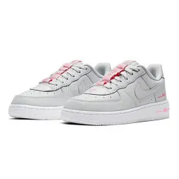 Женские кроссовки Nike Force 1 LV8 3 Photon Dust