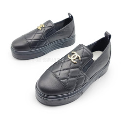 Chanel Slip-ons Leather Black