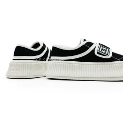 Chanel Sneakers Goe Sticky Black