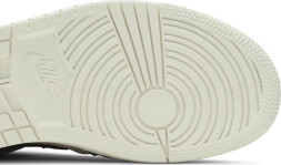 Nike Wmns Air Jordan 1 Mid &#039;Canyon Rust&#039;