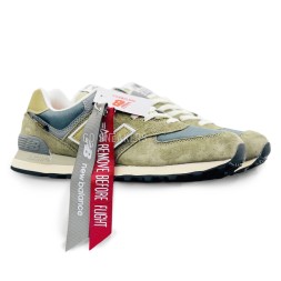 New Balance 574  x Alpha Industries Sedona Seige Woman Grey 