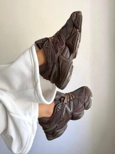 Унисекс кроссовки New Balance 9060 Suede Chocolate