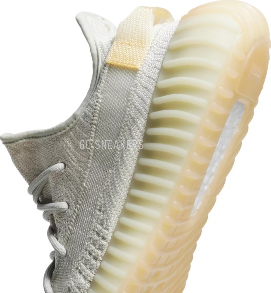 Унисекс кроссовки Adidas Yeezy Boost 350 V2 &amp;#039;Light&amp;#039;