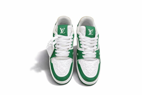 Женские кроссовки Louis Vuitton Trainer Maxi Skateboard Shoes Low-Top White/Green