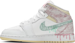 Женские кроссовки Nike Air Jordan 1 Mid SE GS &#039;Ice Cream&#039;